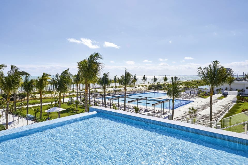 Riu Palace Costa Mujeres – photo 2 of 10
