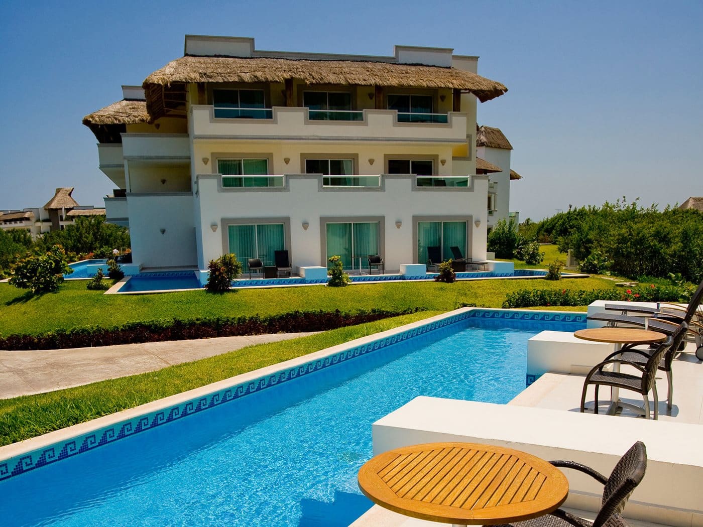 Bluebay Grand Esmeralda – photo 8 of 11