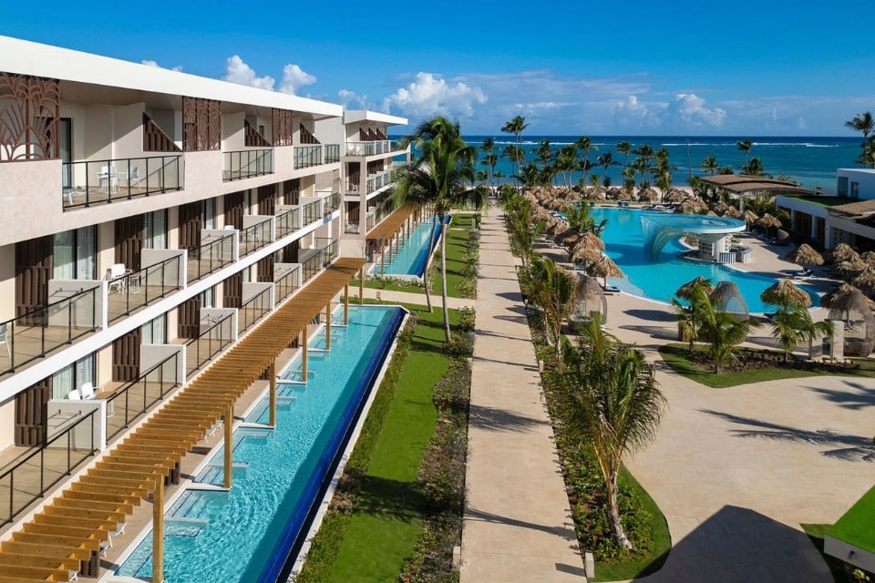 Serenades All Suites Adultes Only Resort – photo 4 of 7